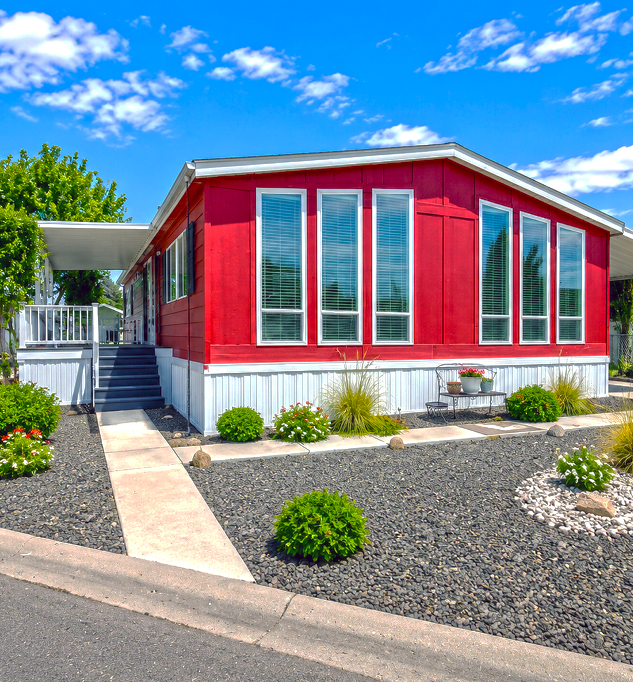 Cheerful Red Mobile Home Exteriors That Stand Out