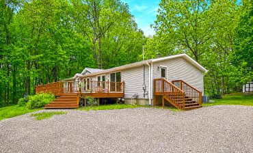 Double-Wide-Mobile-Home Exterior