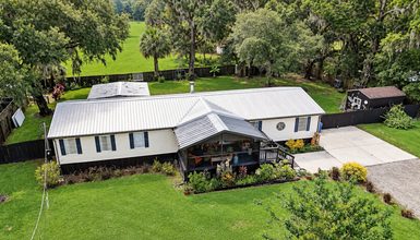 Inside a Stunning Double Wide Mobile Home With Cozy Decor Ideas