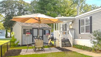 18 Mobile Home Patio Ideas That Feel Inviting